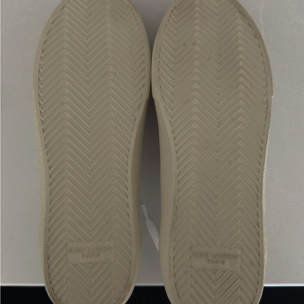 Saint Laurent White and Black Leather Sneakers - Picture 3 of 8